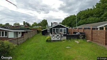 Lejligheder til leje i Mesinge - Foto fra Google Street View Lejligheder til leje i Mesinge - Foto fra Google Street View